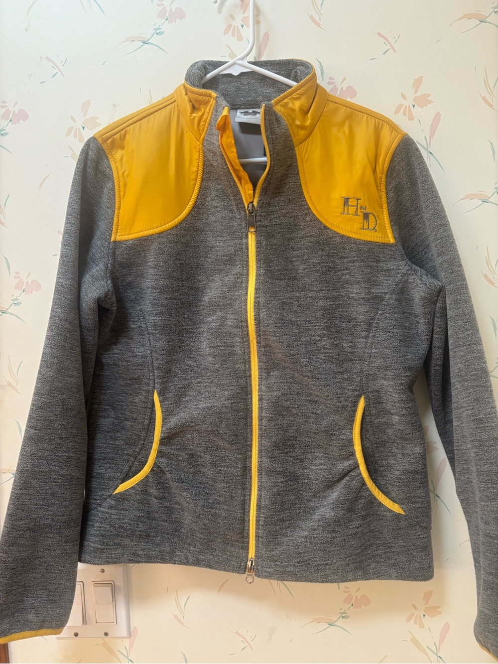 Harley-Davidson Gray Jacket with Yellow Accents